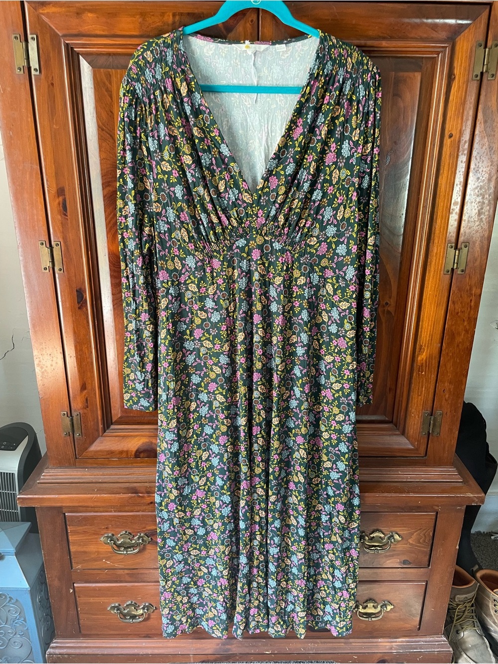 Boden Black Floral V‑Neck Long Sleeve Maxi Dress with Pink & Green Print
